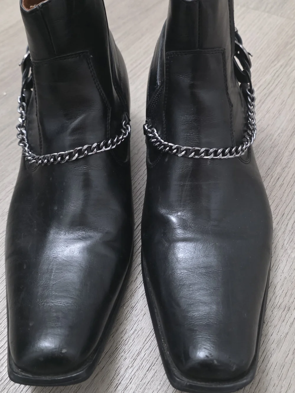 Men's Black Leather Ankle Boots with Silver Chain Accent Size 11